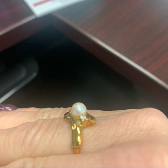 Avon “Eternal Luster” Goldtone  faux Pearl Ring size 9 NIB 1989 - Picture 7 of 7
